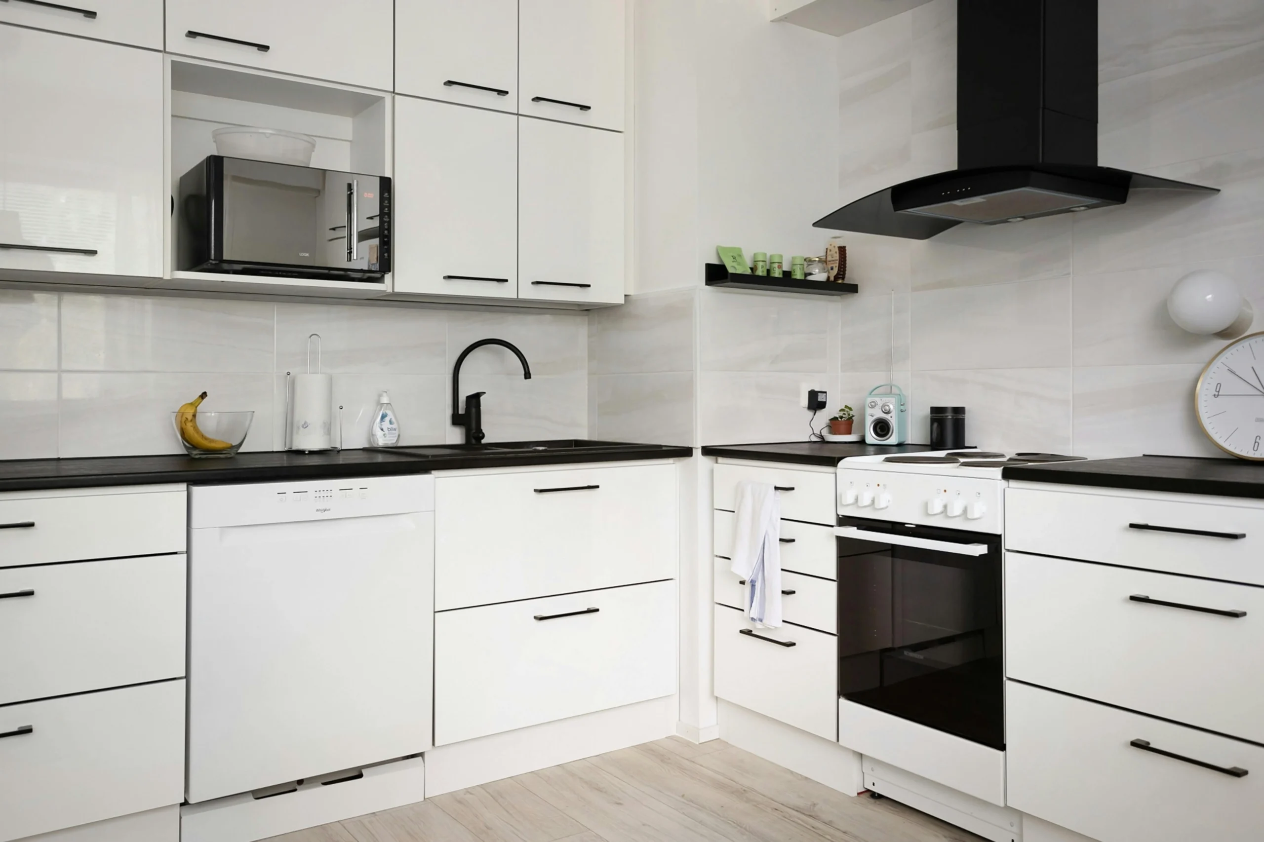 Kitchen Cabinet Refacing 2 Expert Kitchen Cabinet Refacing Cincinnati OH