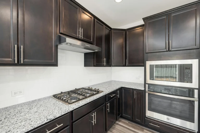 Cabinet refacing vs cabinet replacement in a modern Cincinnati kitchen